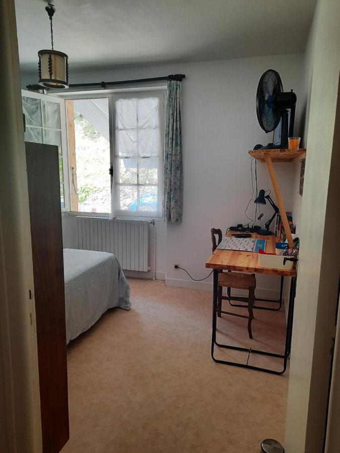Idéal pour déplacement professionnel! Saint-Laurent-les-Tours Esterno foto
